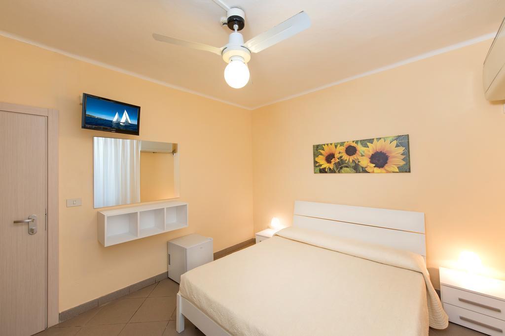 Hotel Cuba Milano Marittima Bagian luar foto